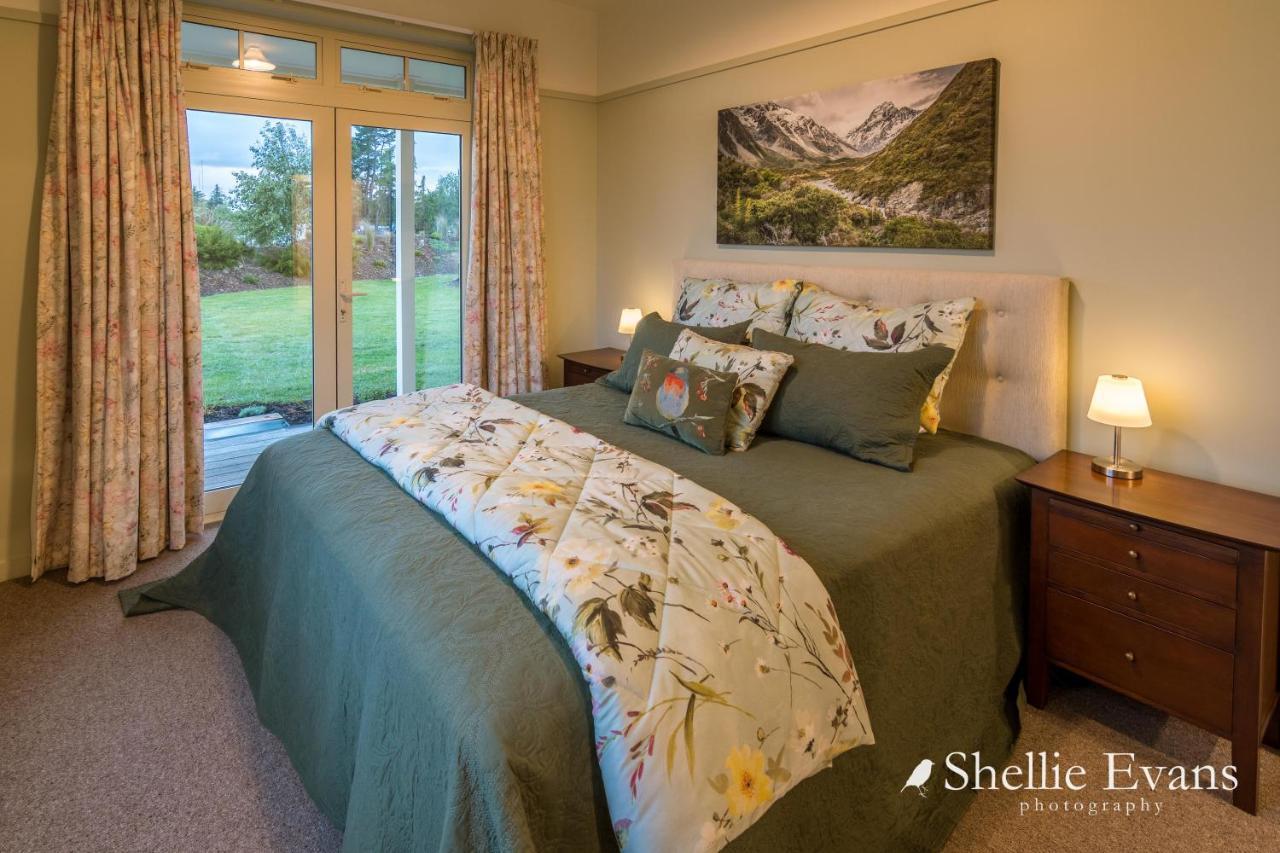 Night Sky Cottage - Kahu Cottage - Hot Tub Twizel Eksteriør billede